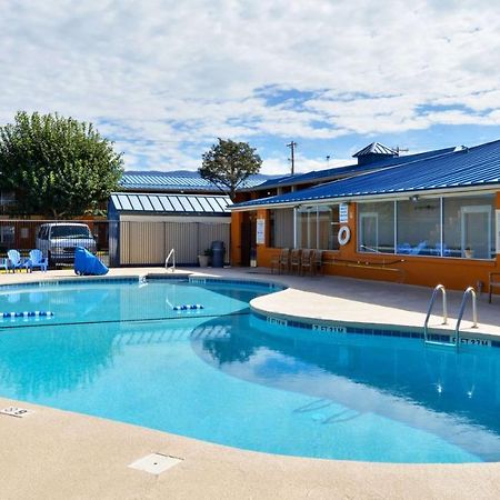 אלאמוגורדו The Classic Desert Aire Hotel מראה חיצוני תמונה